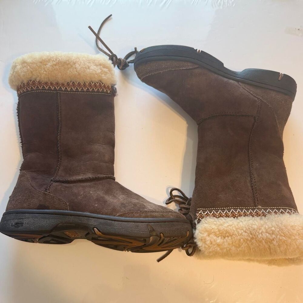 UGG Talisman Size 8 Brown Suede Winter Boots Sherpa Lined  #shearling #winter